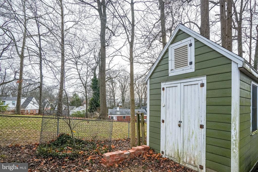 4107 BYRD COURT