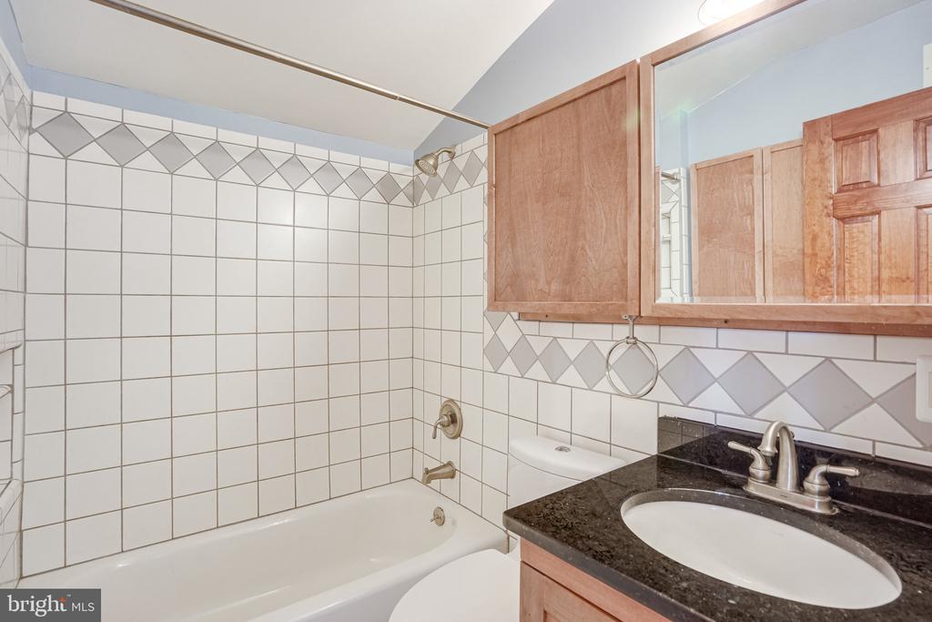 4107 BYRD COURT