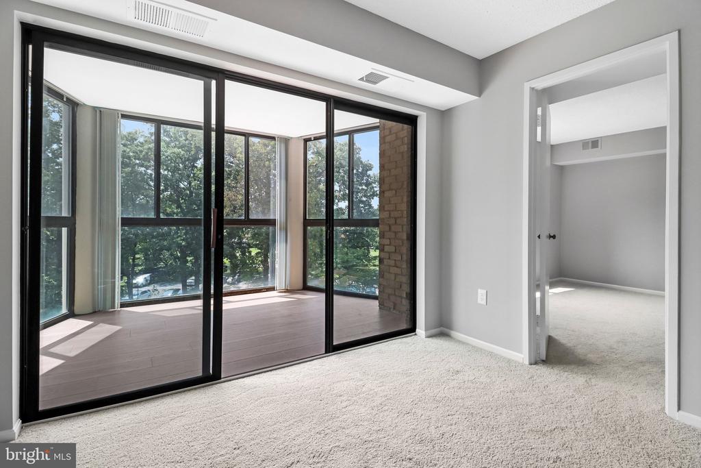 15107 INTERLACHEN DRIVE Unit: 2-409