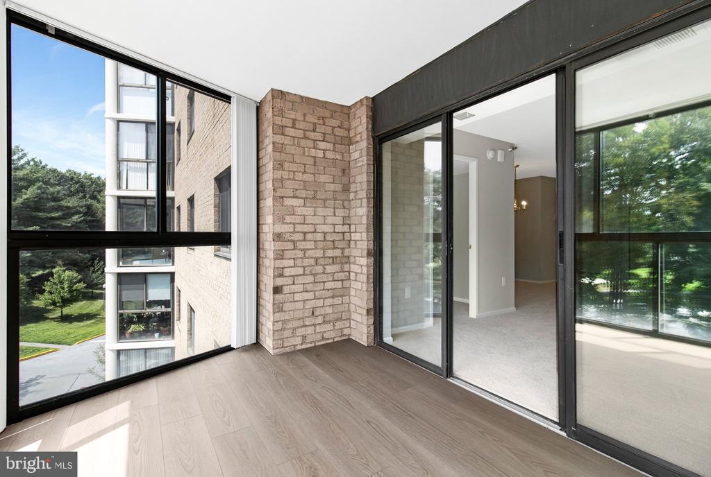 15107 INTERLACHEN DRIVE Unit: 2-409