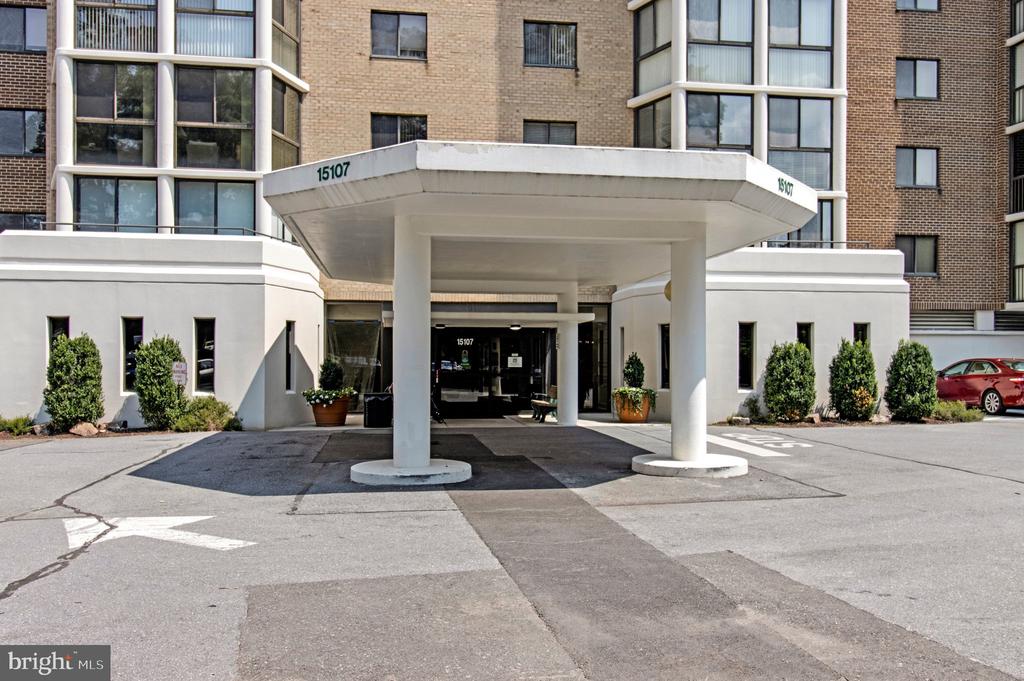 15107 INTERLACHEN DRIVE Unit: 2-409