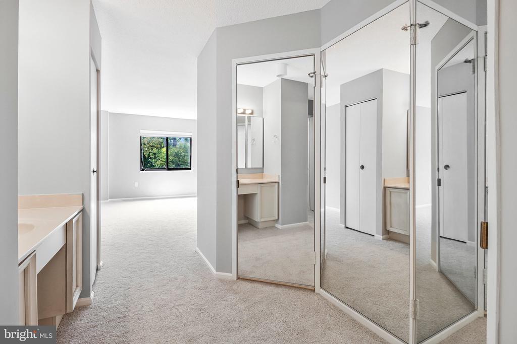 15107 INTERLACHEN DRIVE Unit: 2-409