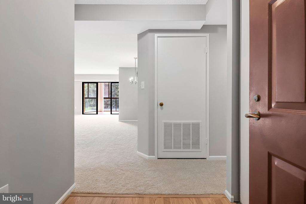 15107 INTERLACHEN DRIVE Unit: 2-409