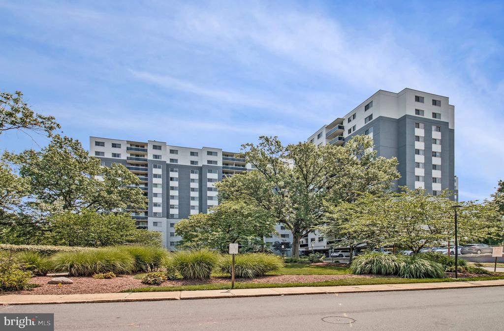 7333 NEW HAMPSHIRE AVENUE Unit: 420W
