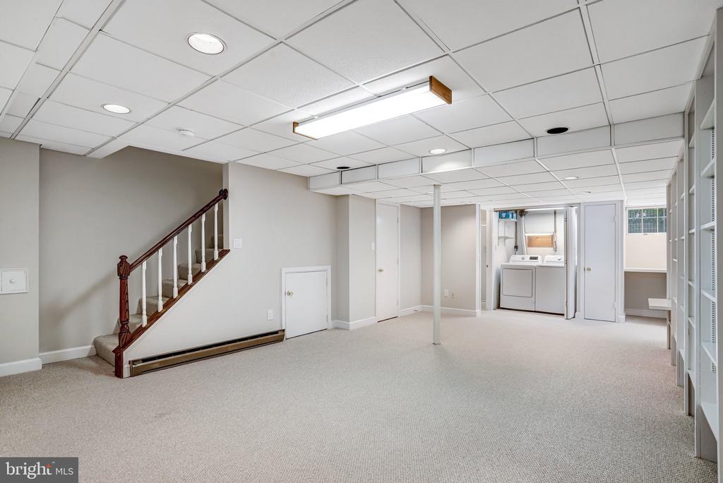 10605 GAINSBOROUGH ROAD