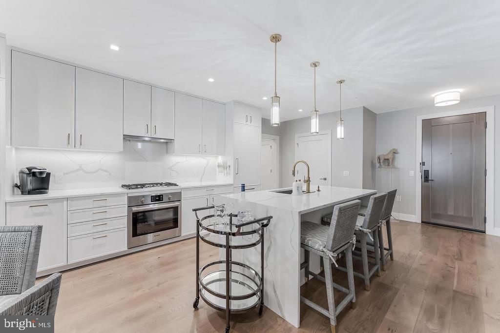 8551 CONNECTICUT AVENUE Unit: 311