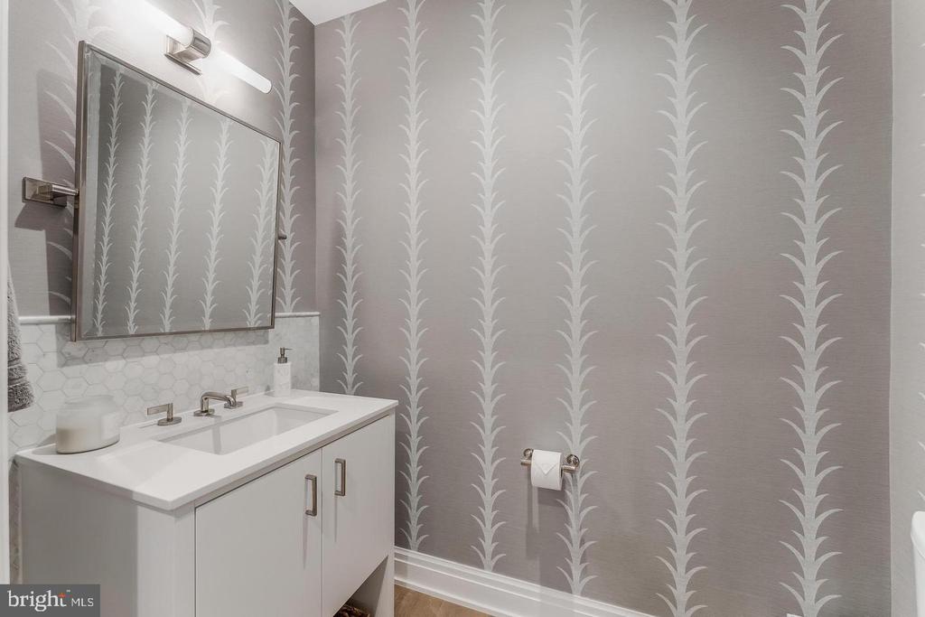 8551 CONNECTICUT AVENUE Unit: 311