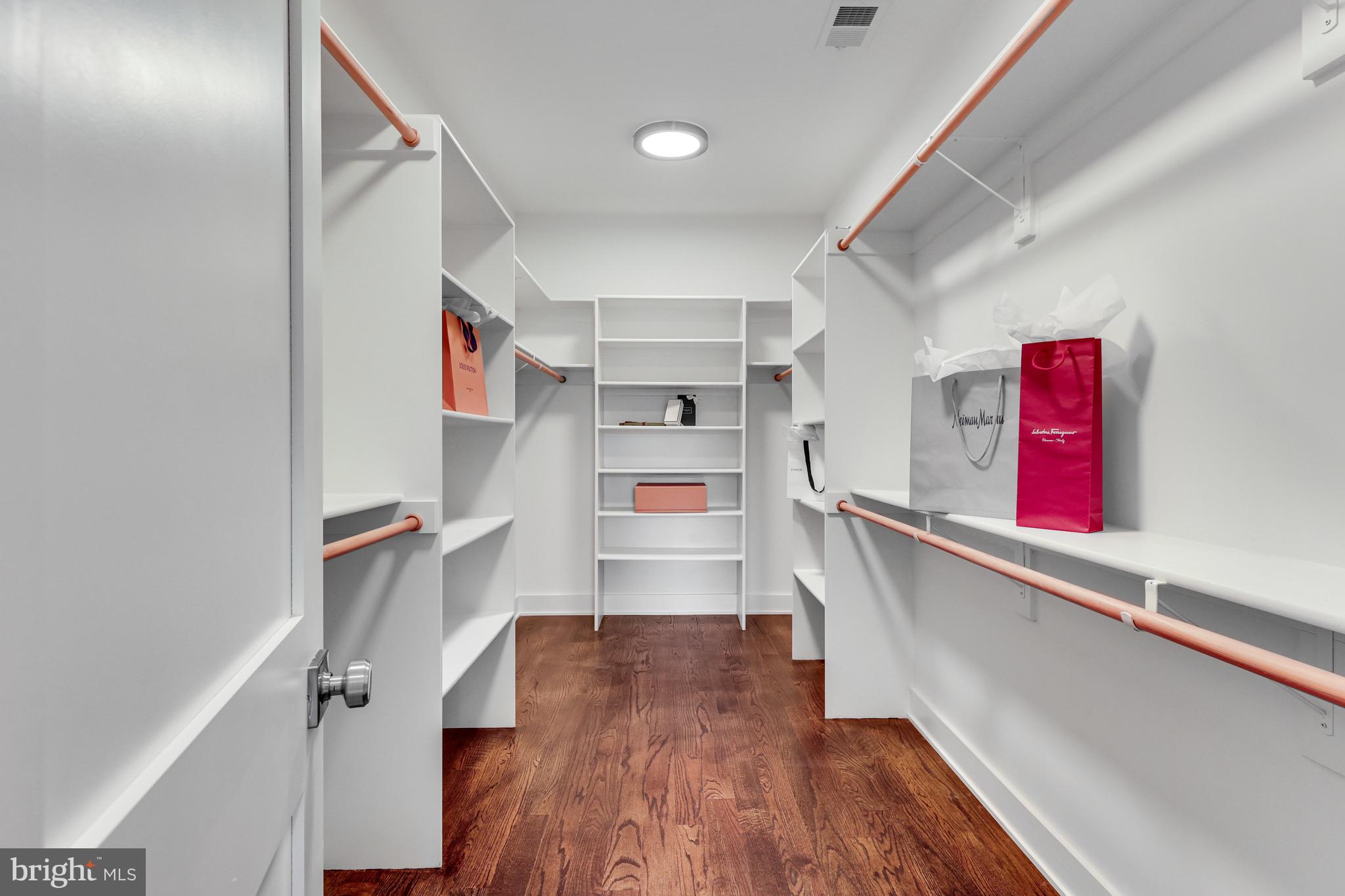 309 N FILLMORE
