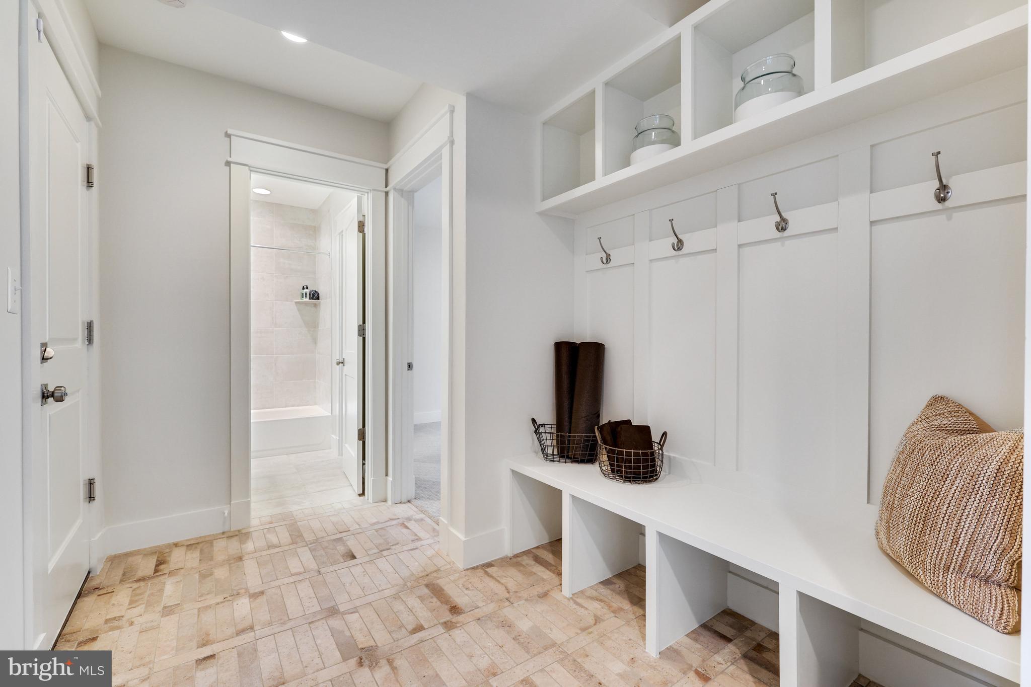 309 N FILLMORE