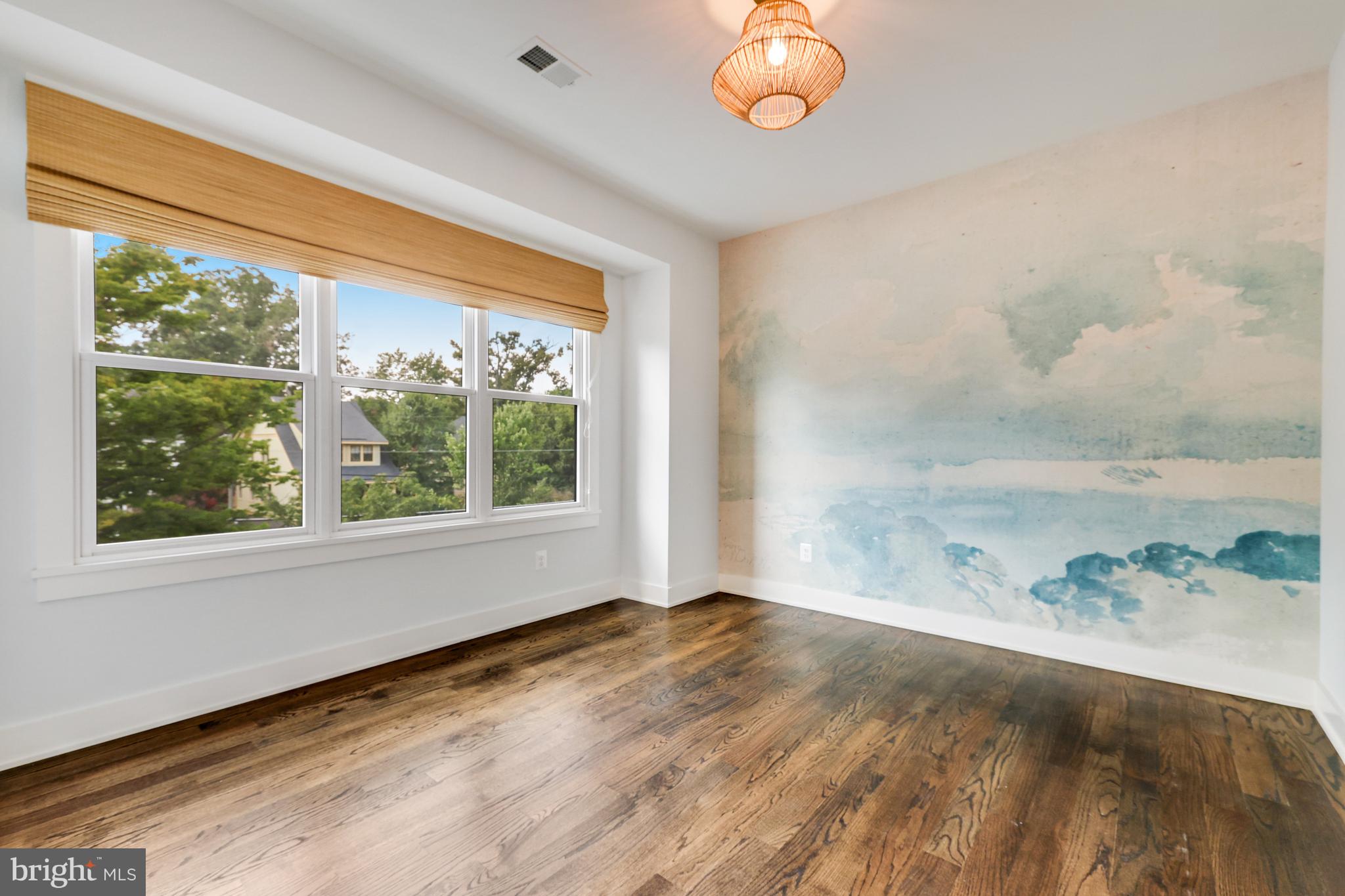 309 N FILLMORE