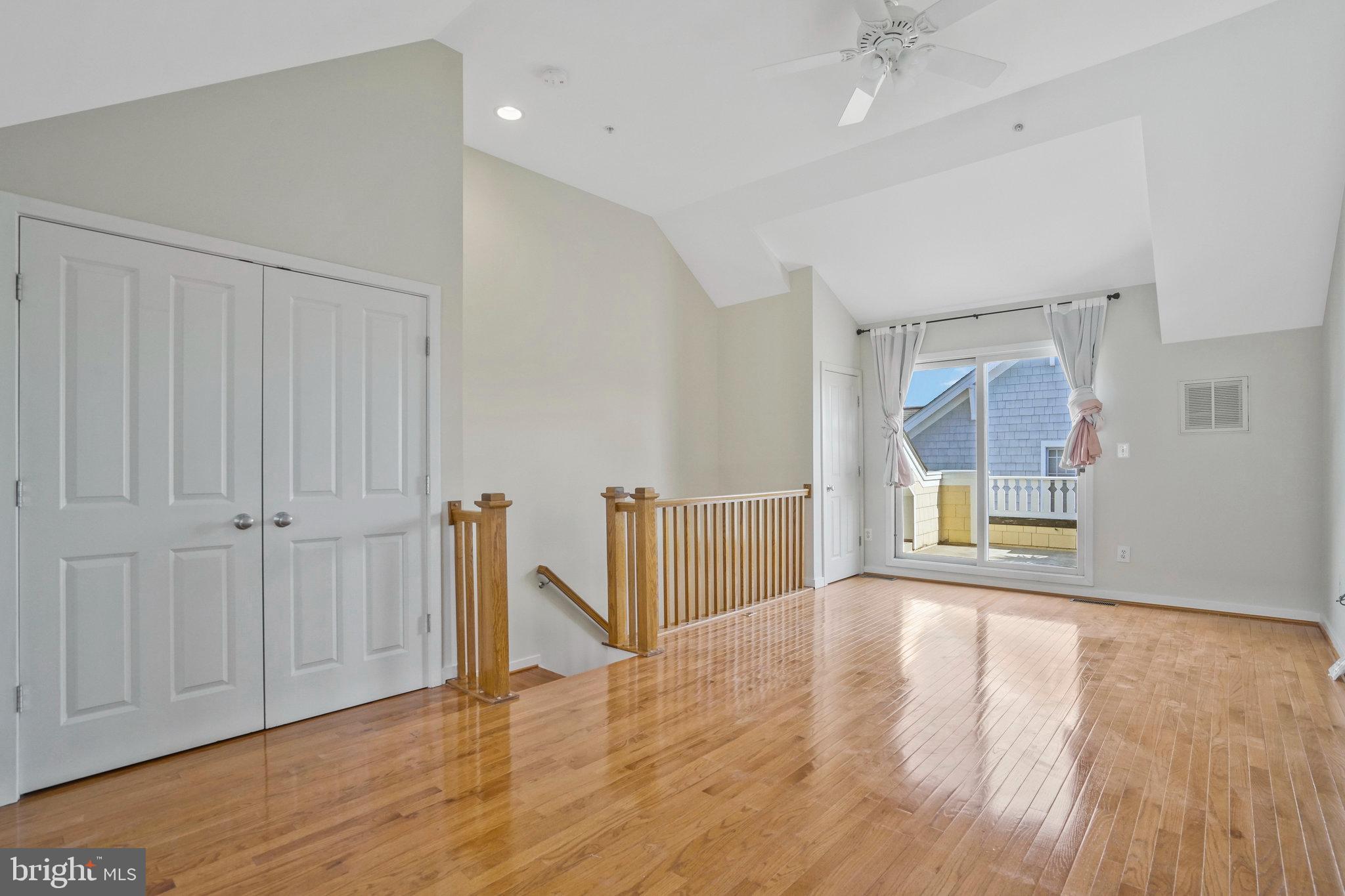 2805 11th St N