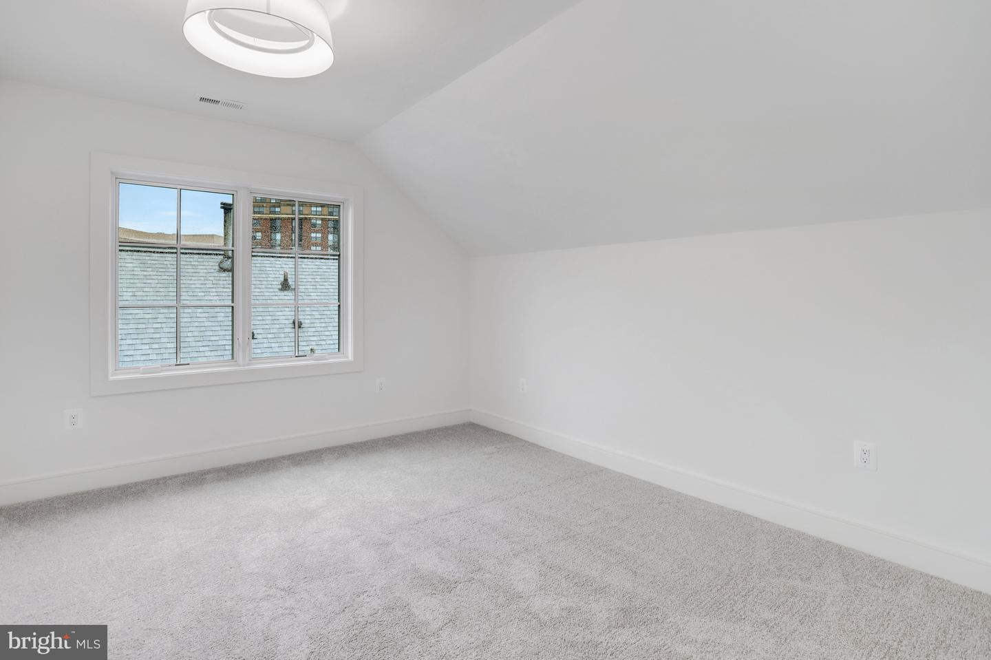 1416 N Hancock St