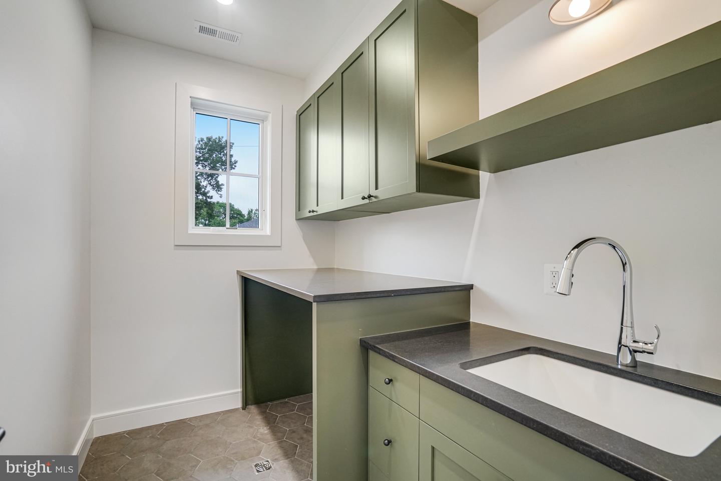 1416 N Hancock St