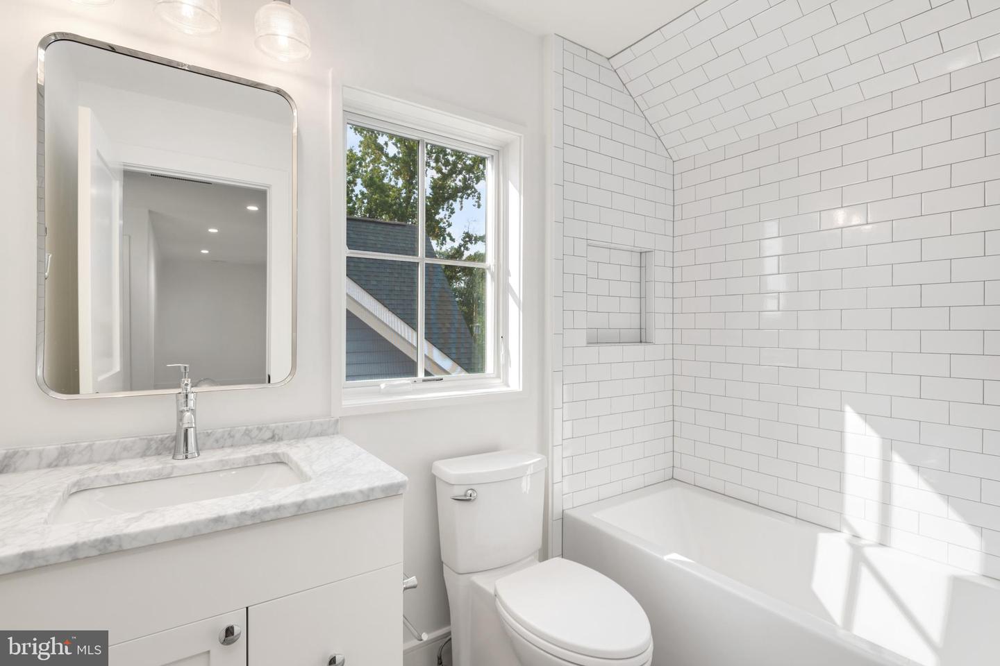 1416 N Hancock St