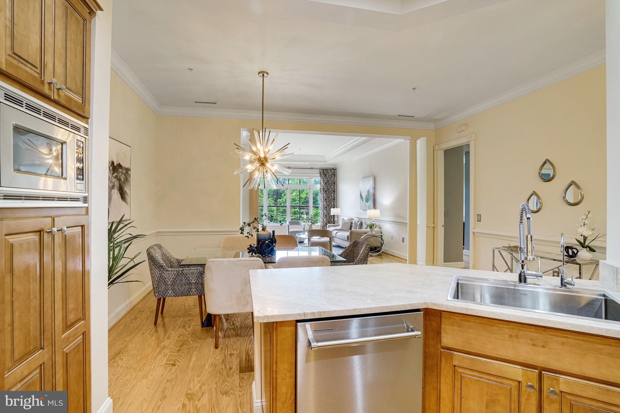 2801 Langston Blvd #305