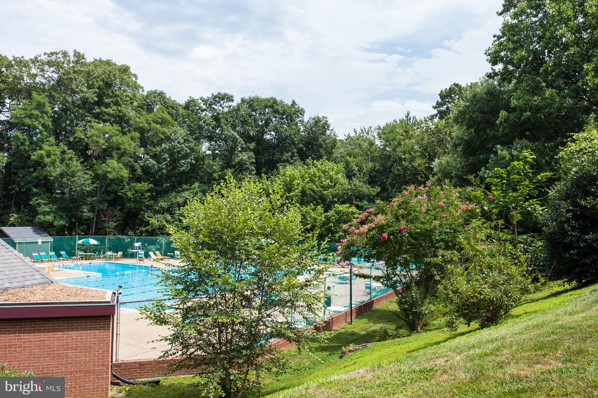 1500 S BARTON STREET 595