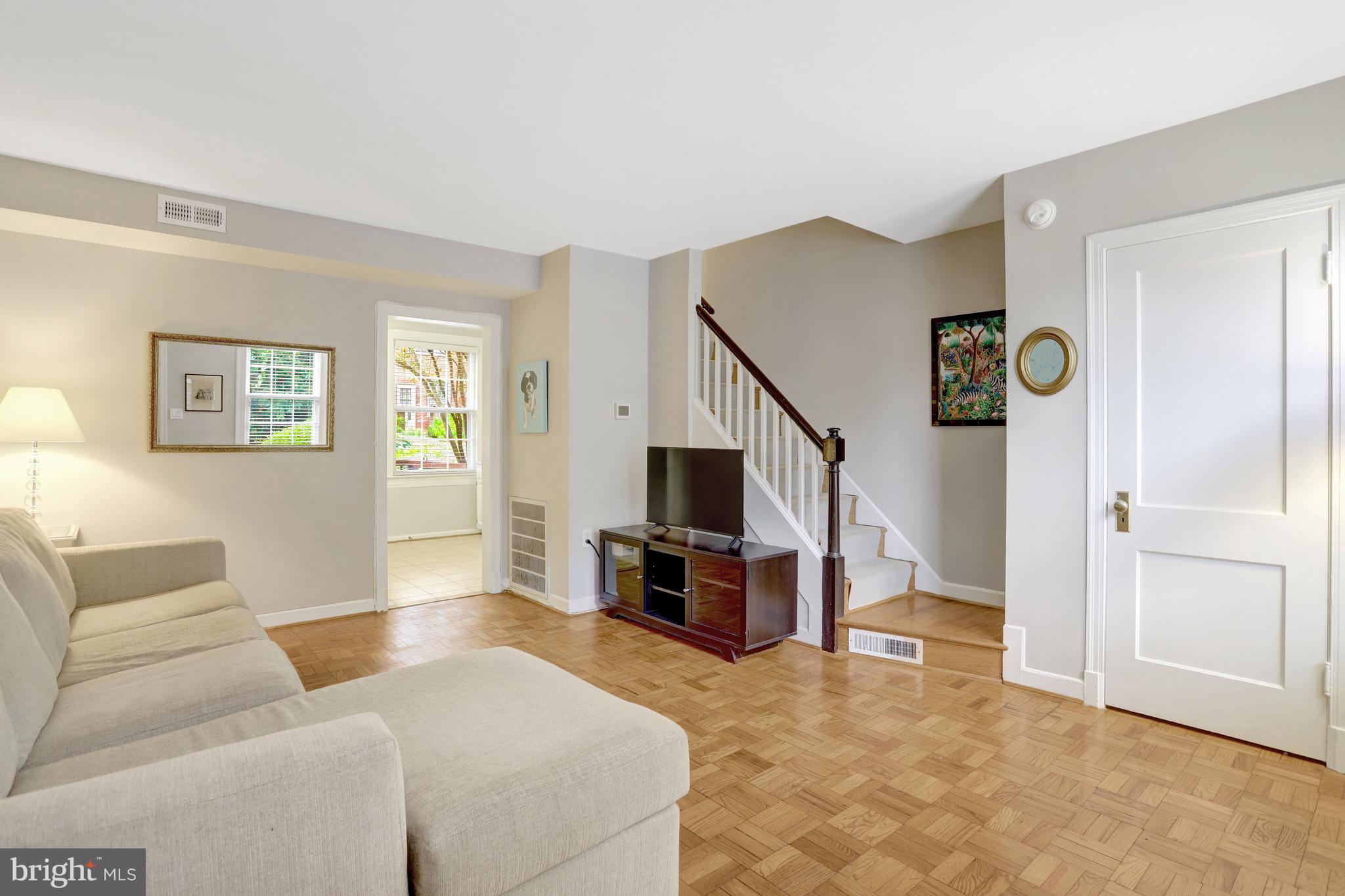 1500 S BARTON STREET 595