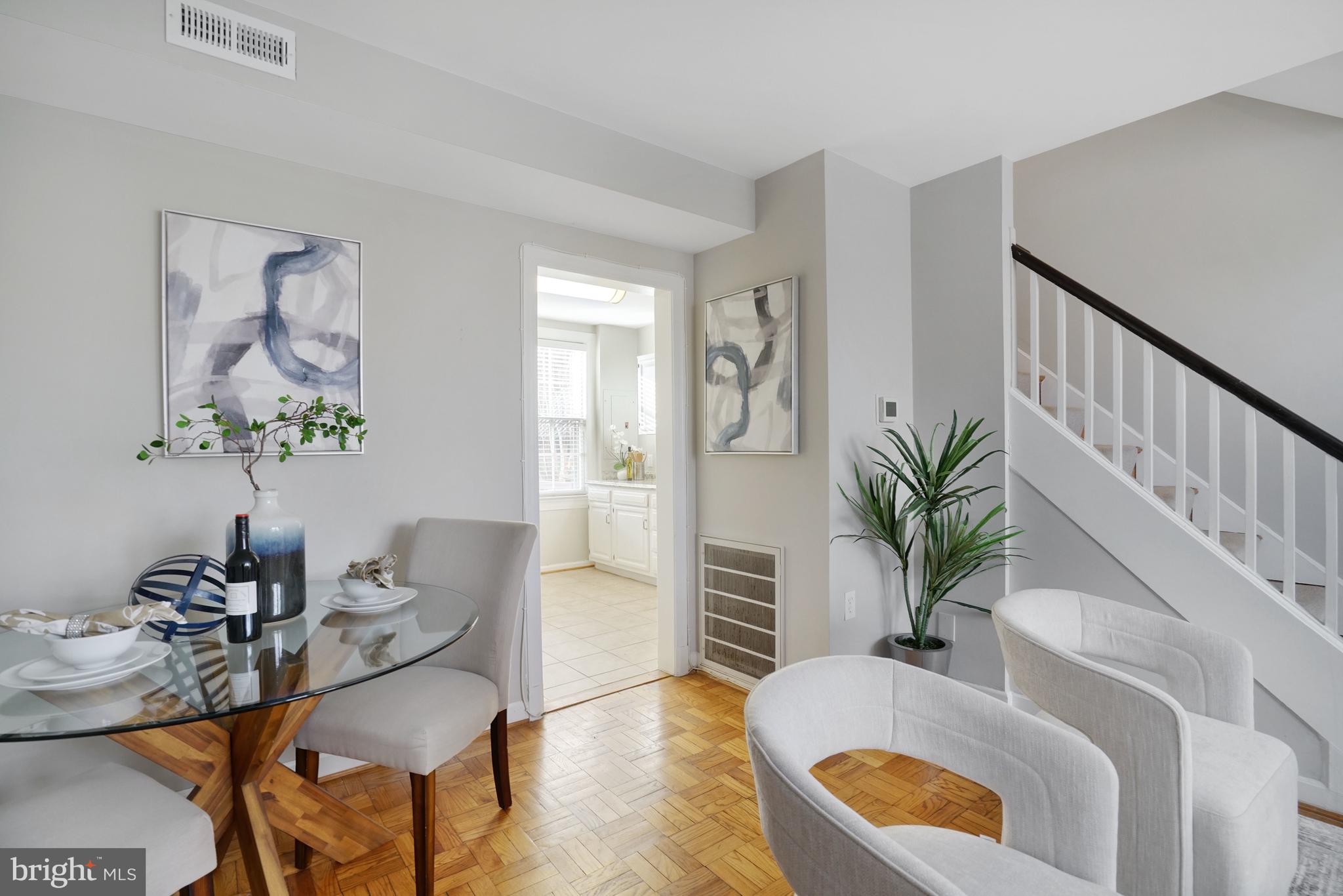 1500 S BARTON STREET 595