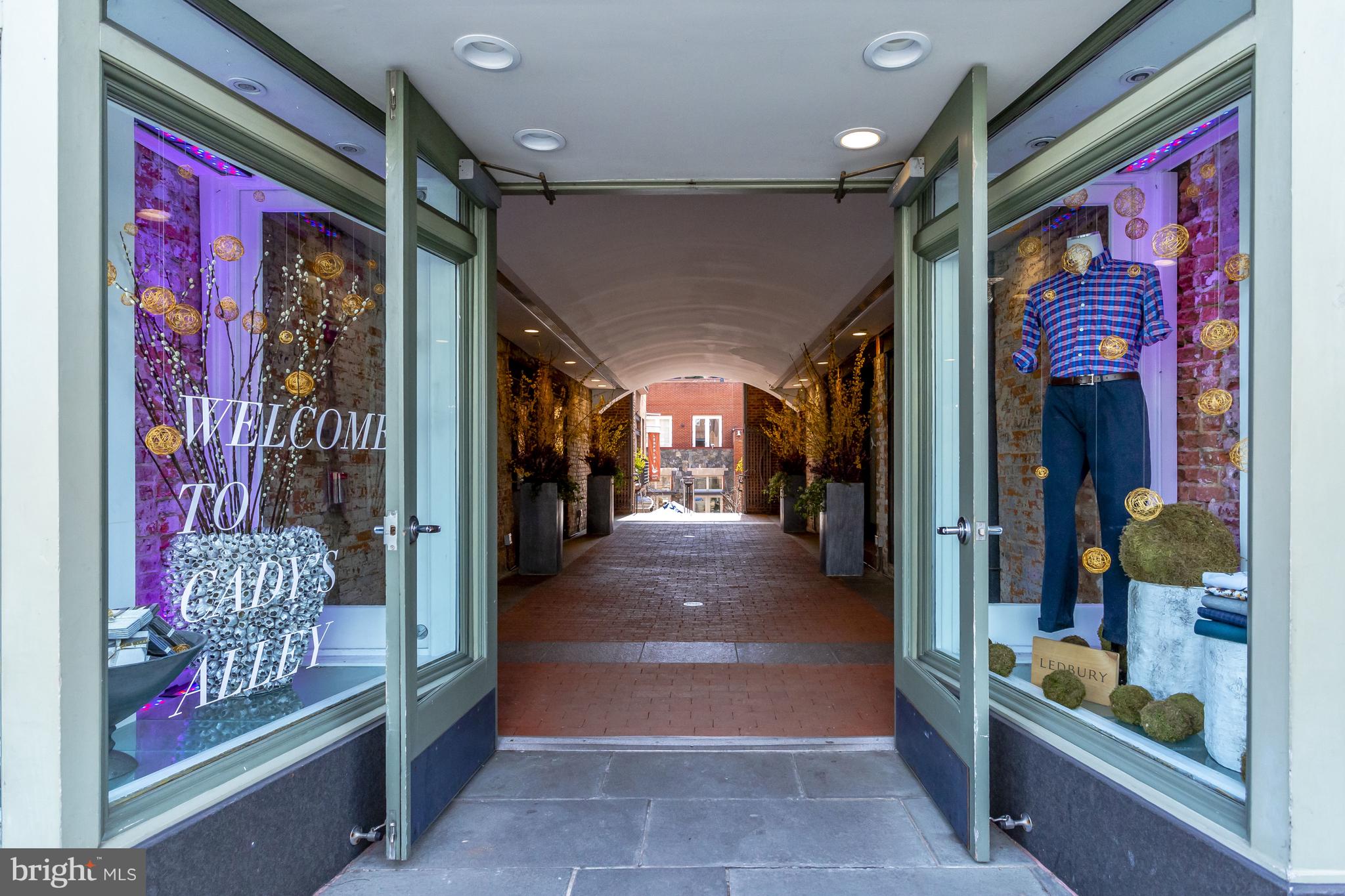 1881 N NASH STREET 1706