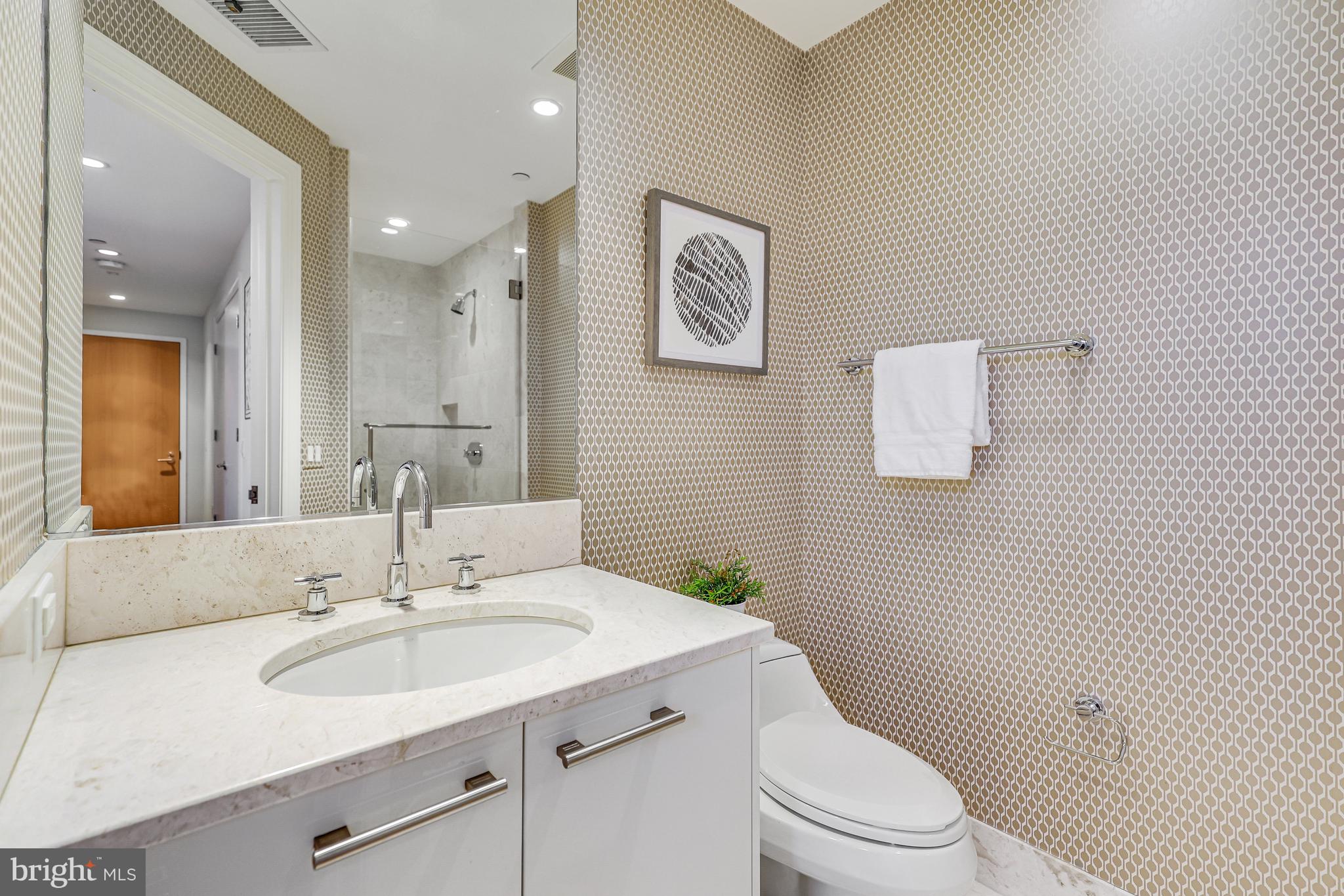 1881 N NASH STREET 1706