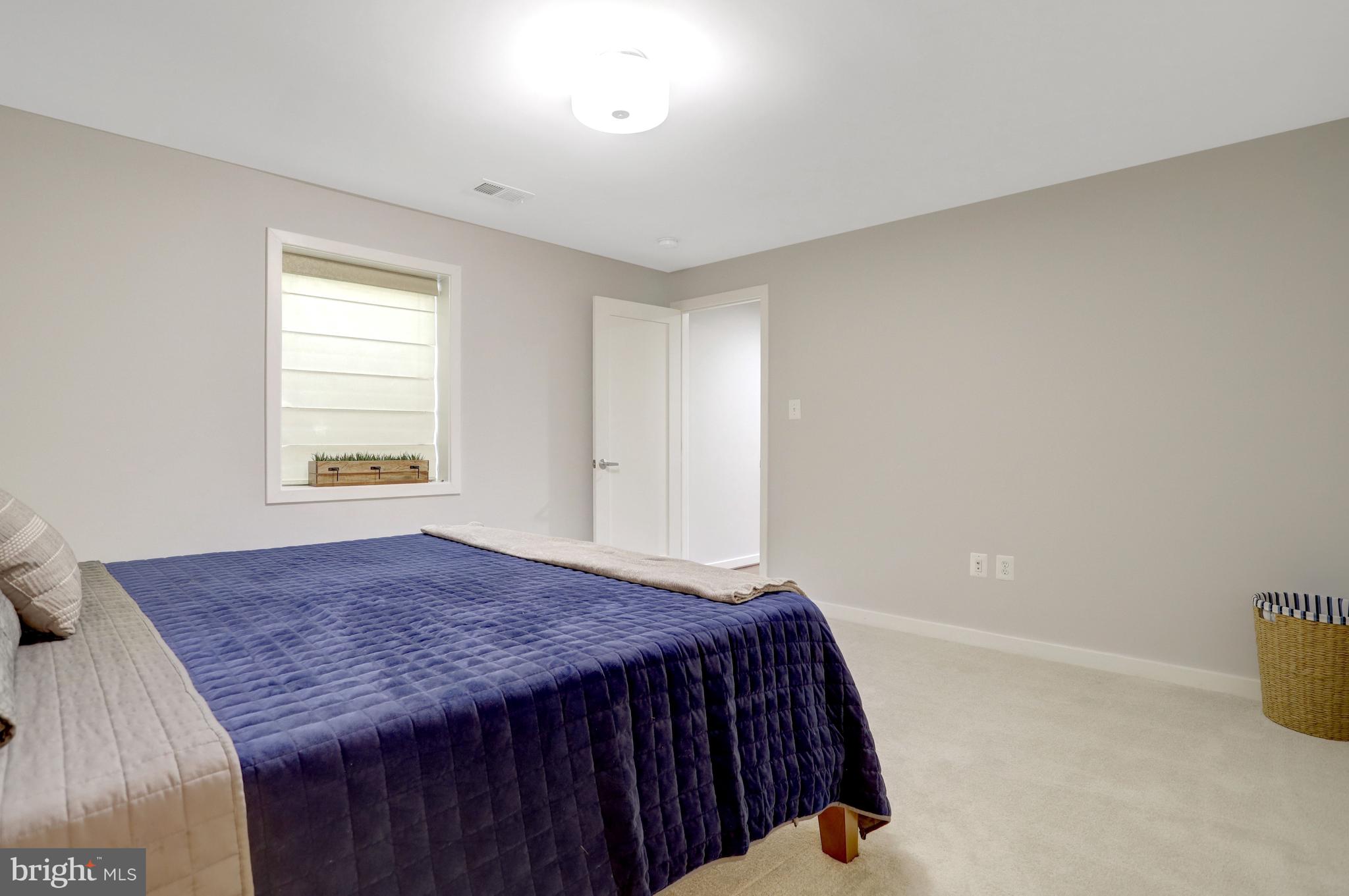 4715 38TH STREET N