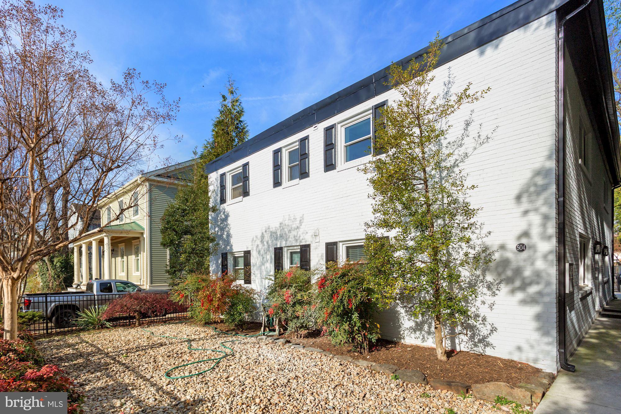 504 E ALEXANDRIA AVE #1