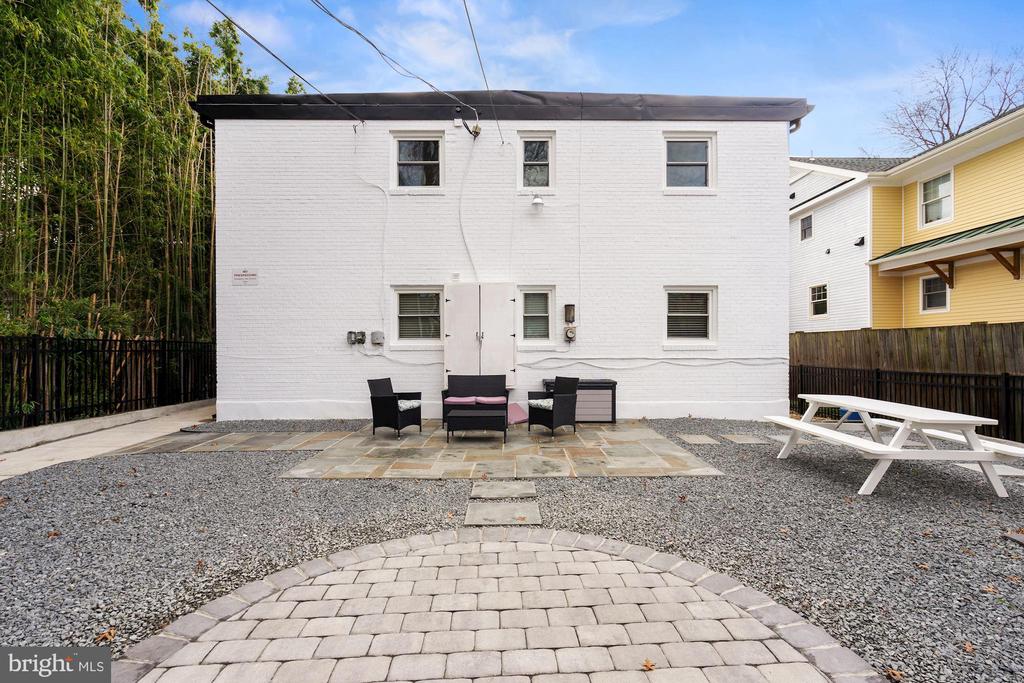 504 E ALEXANDRIA AVE #1