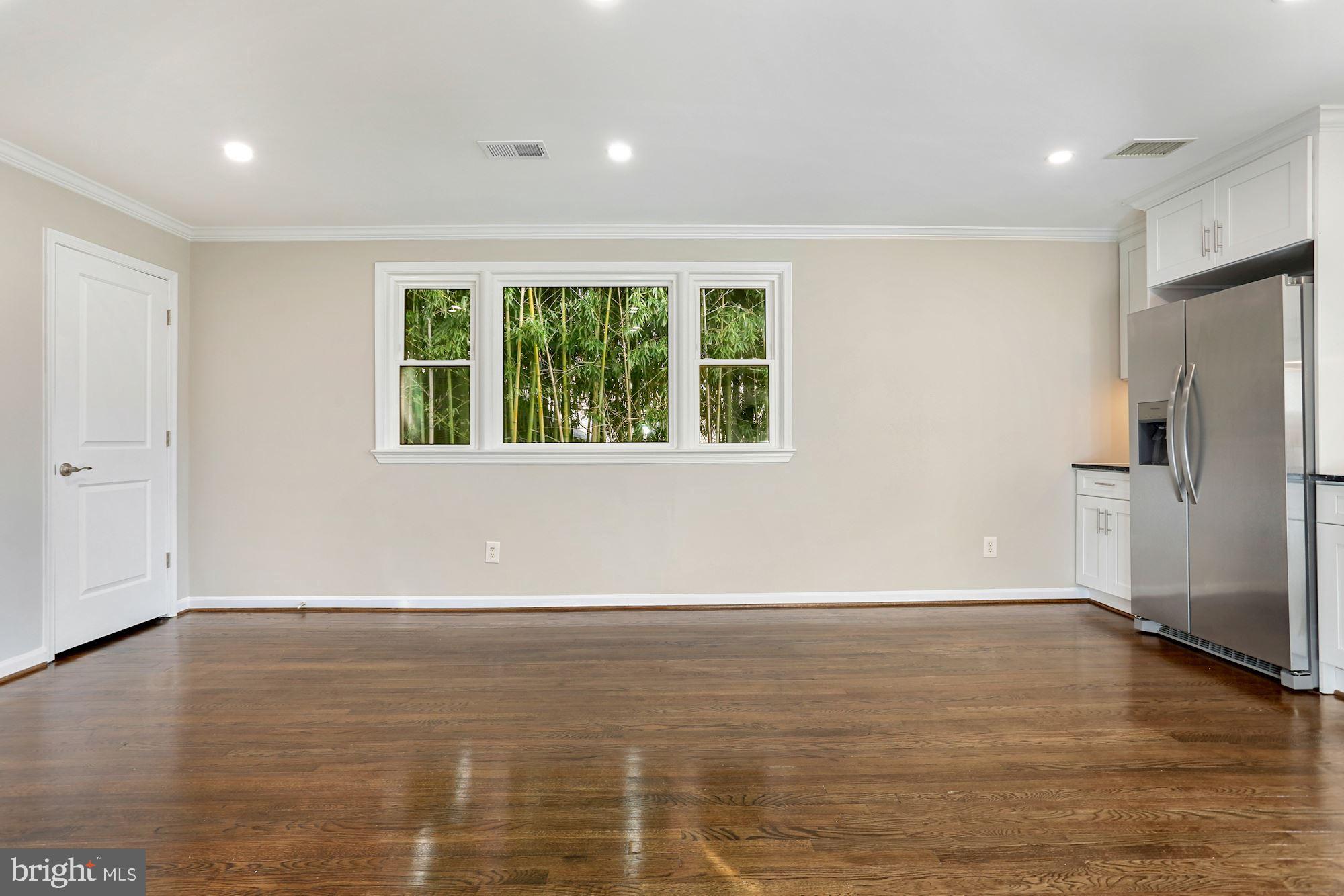 504 E ALEXANDRIA AVE #2