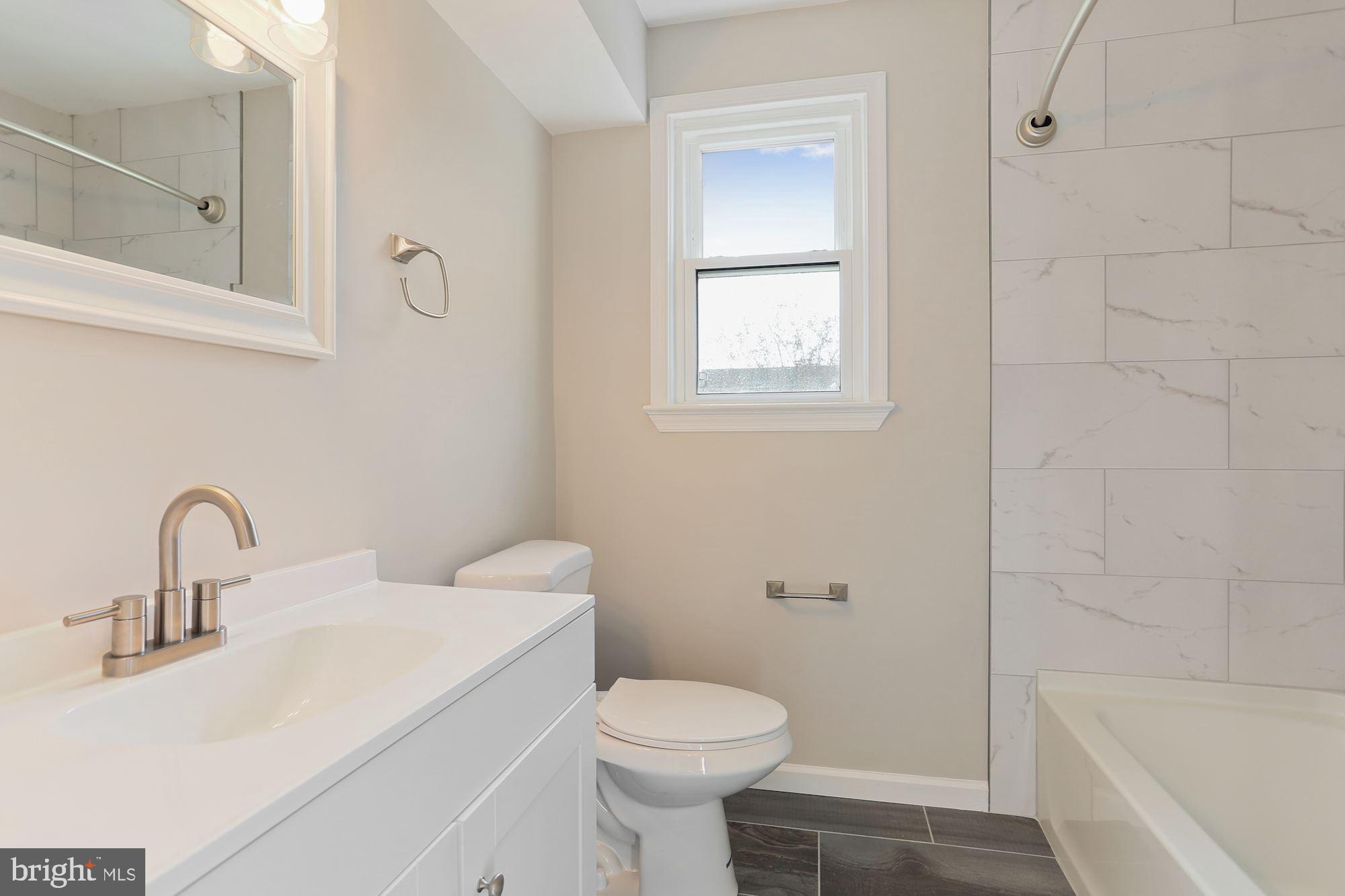 504 E ALEXANDRIA AVE #2