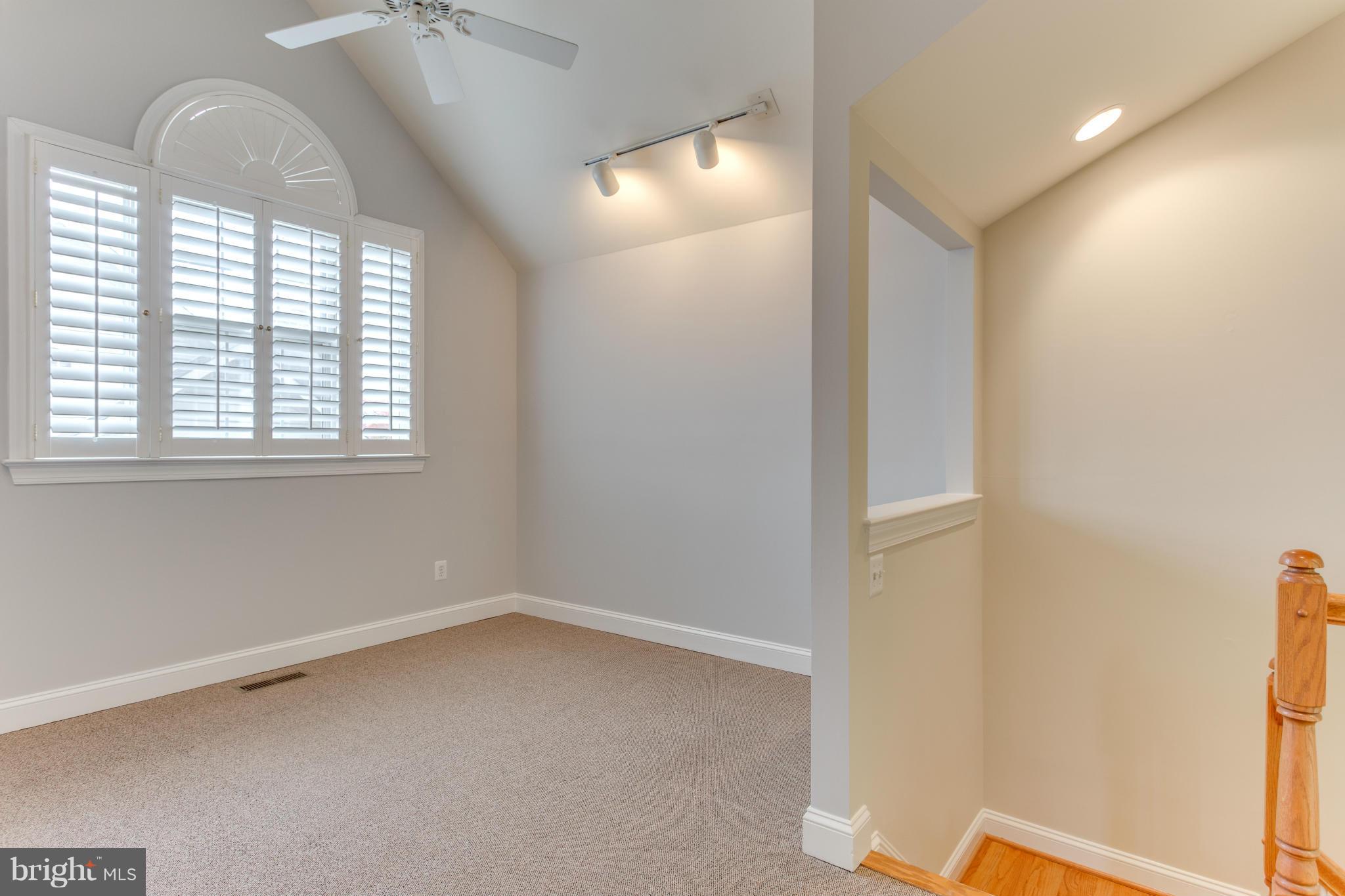 826 RIVERGATE PLACE