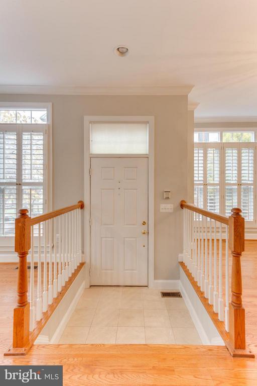 826 RIVERGATE PLACE