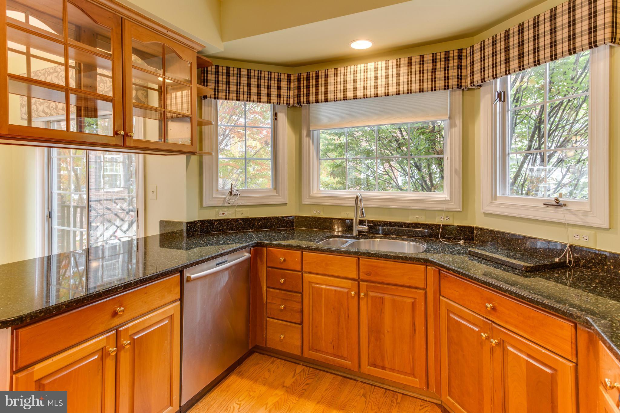 826 RIVERGATE PLACE