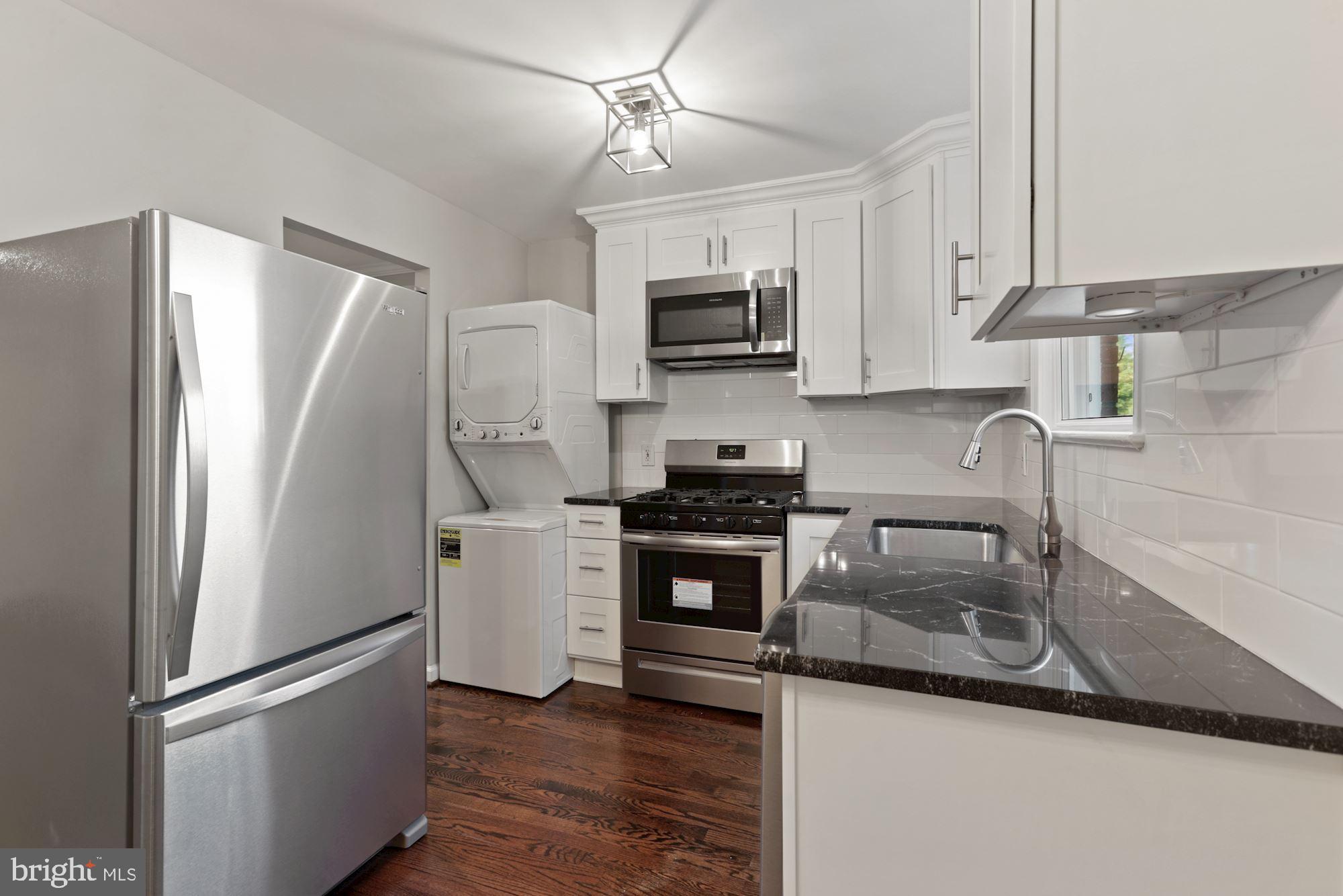 504 E ALEXANDRIA AVENUE 4