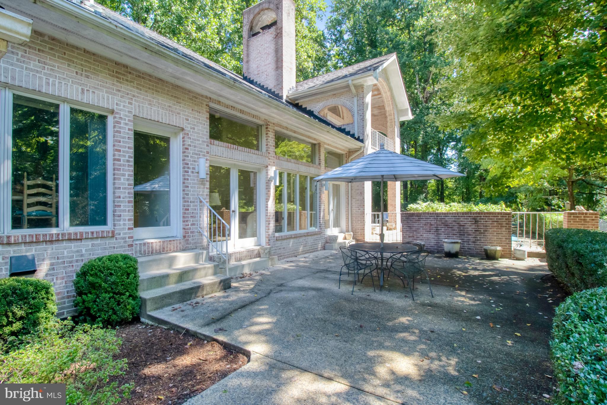 1071 ROCKY RUN ROAD