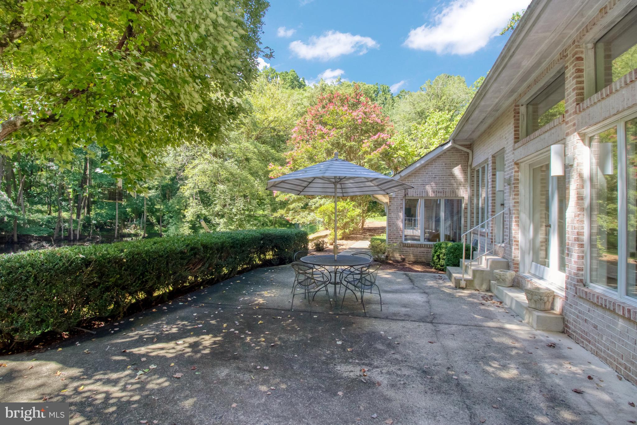 1071 ROCKY RUN ROAD