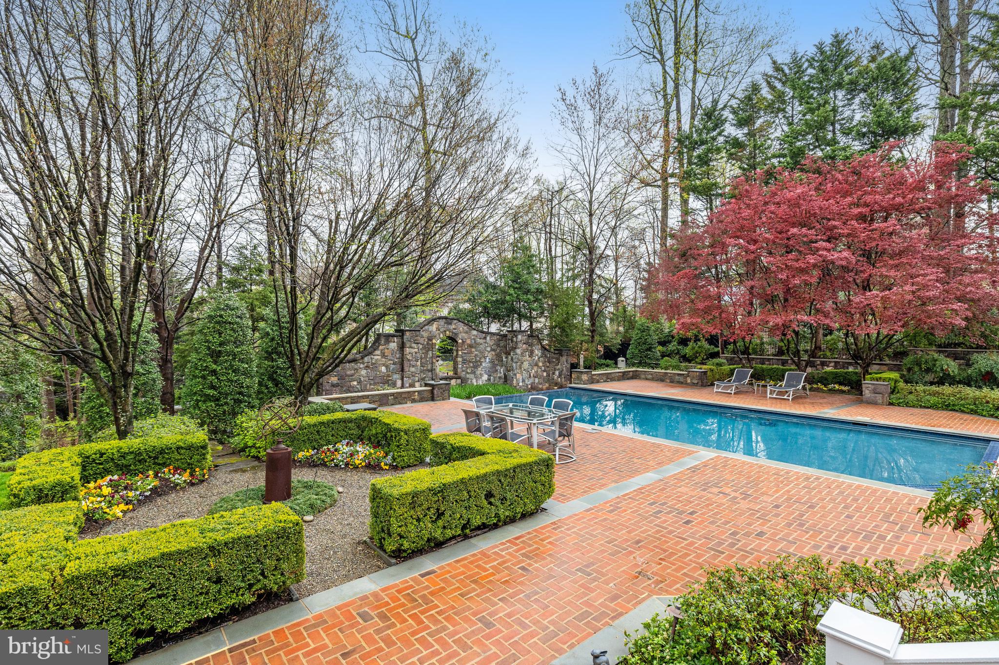7844 Montvale Way