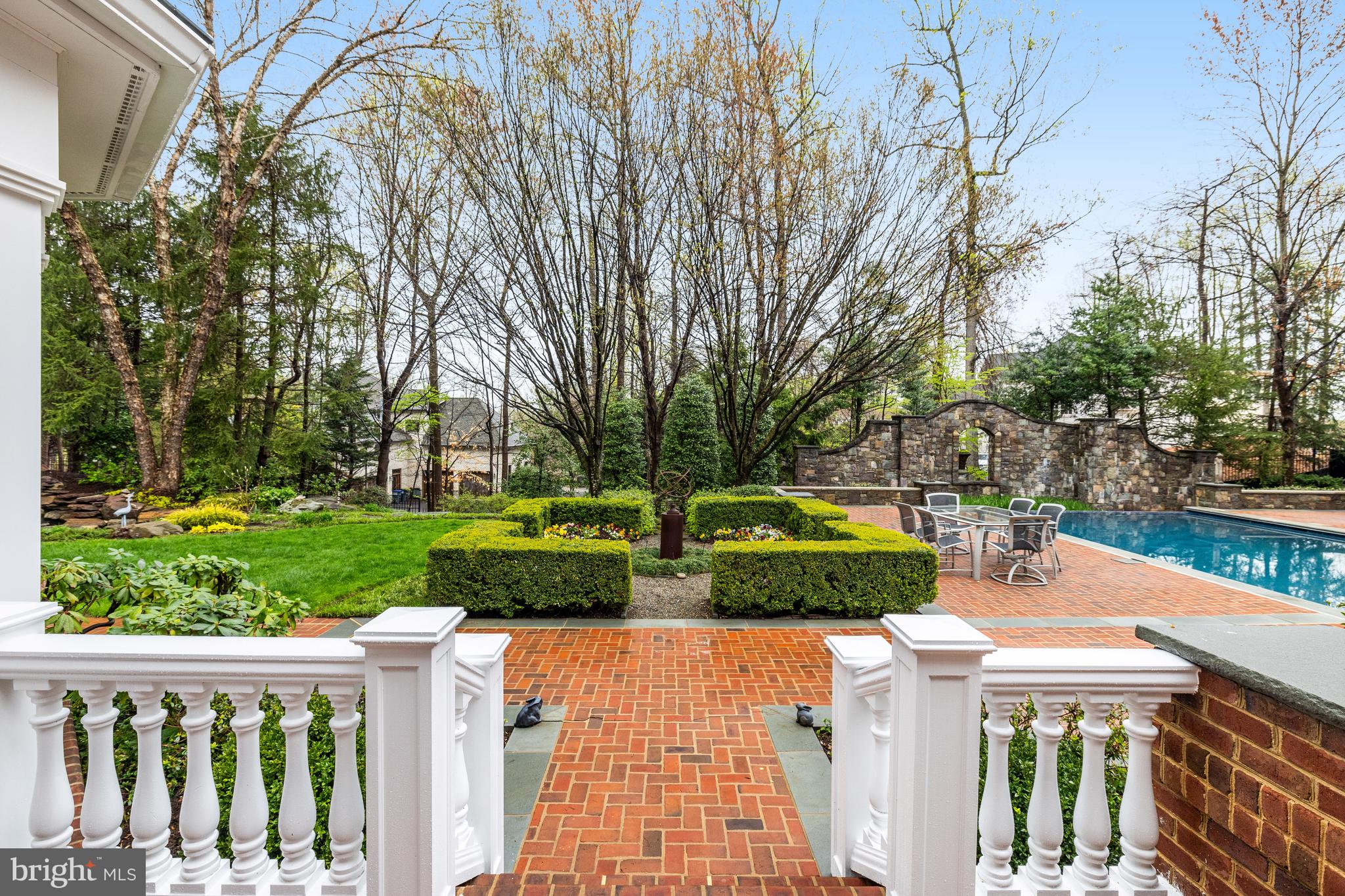 7844 Montvale Way