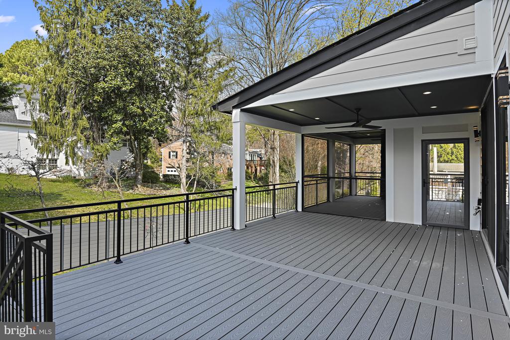 1434 Colleen Ln