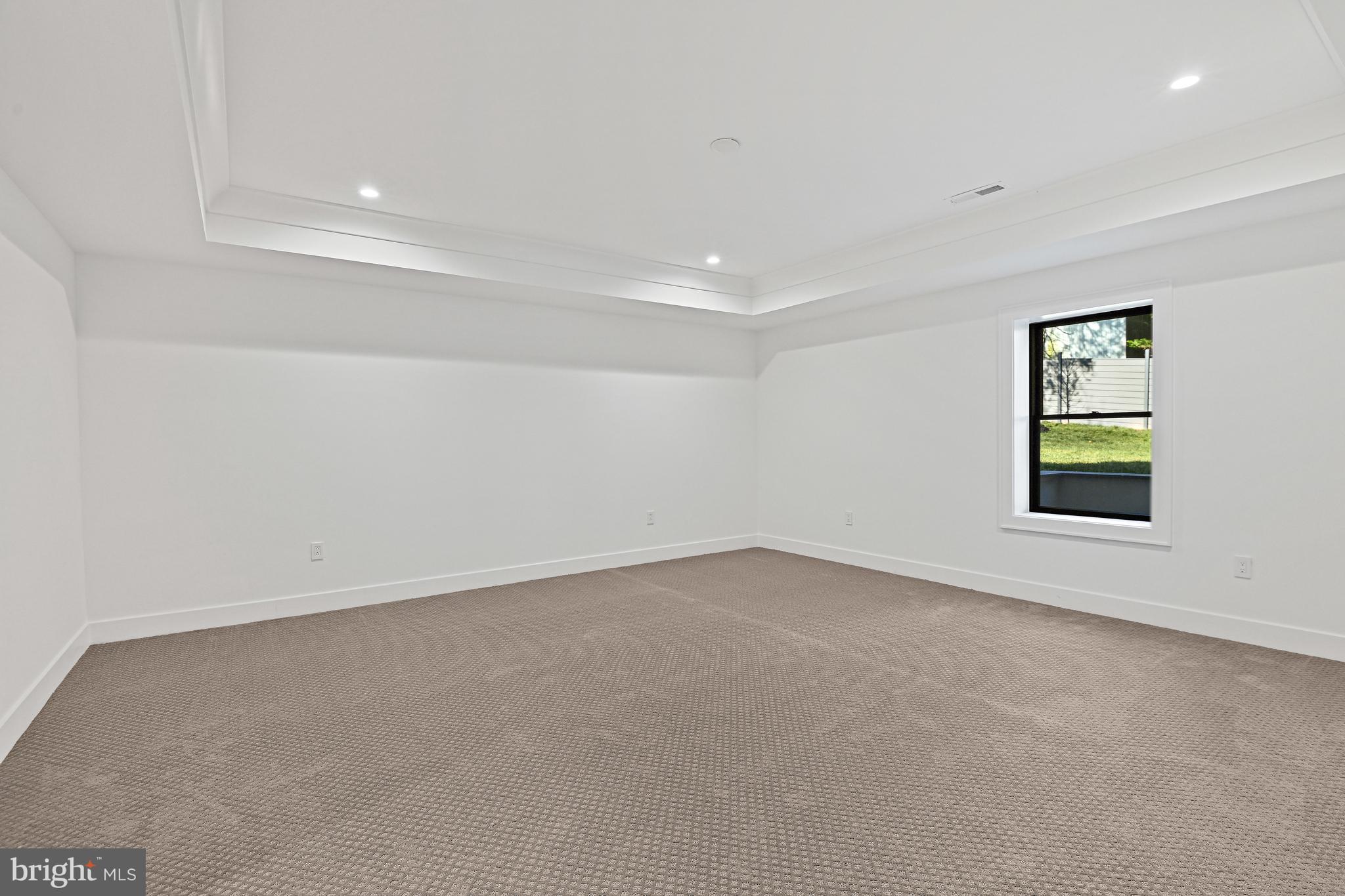 1434 Colleen Ln