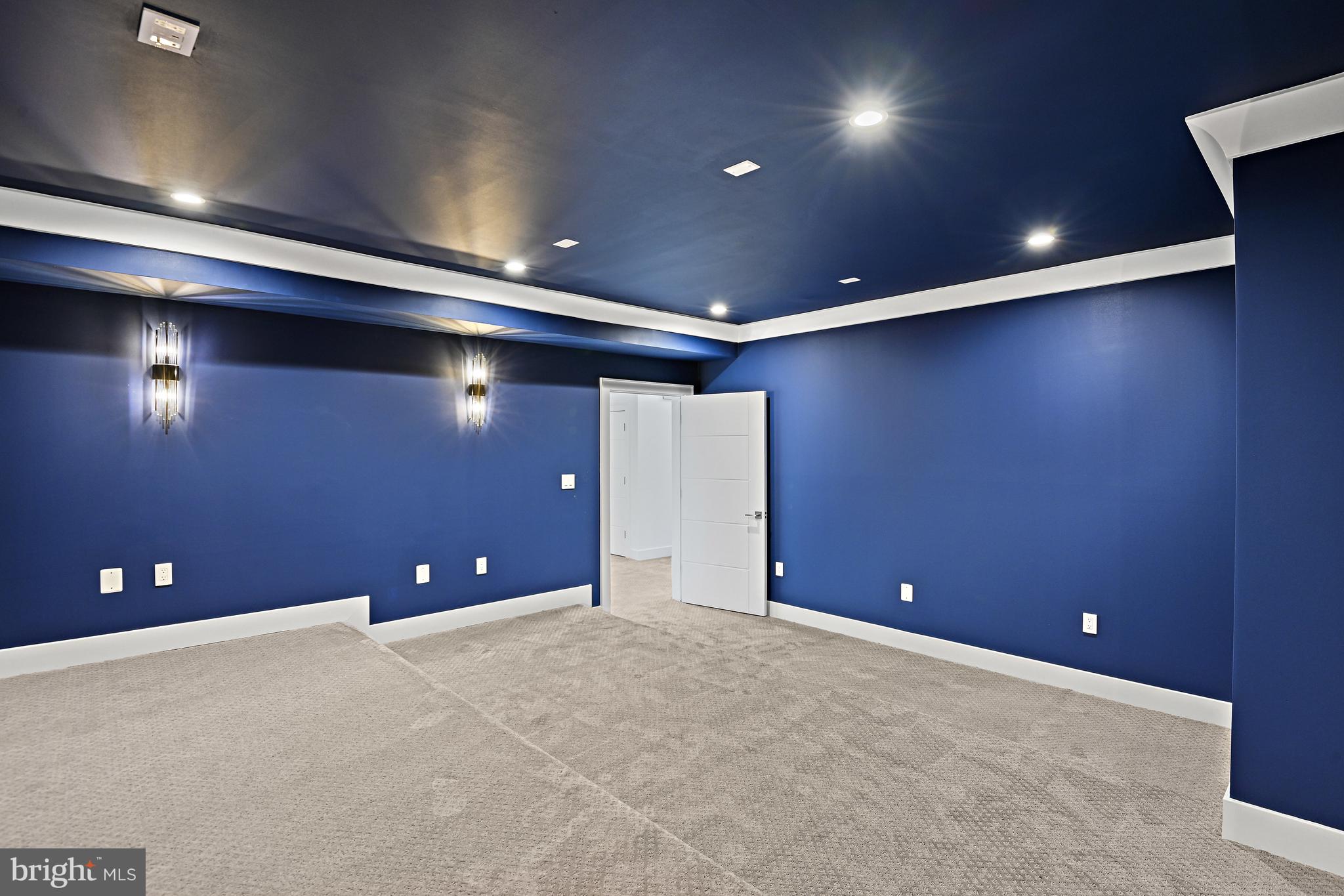 1434 Colleen Ln