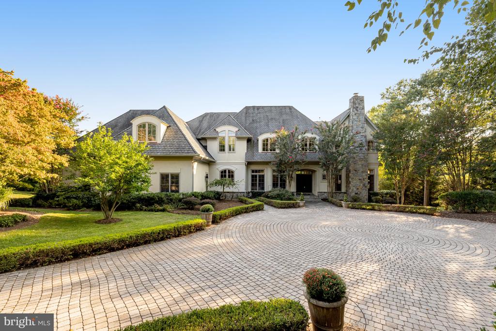 8035 Georgetown Pike