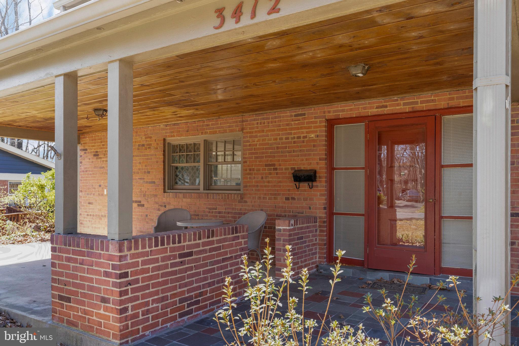 3412 Greentree Dr