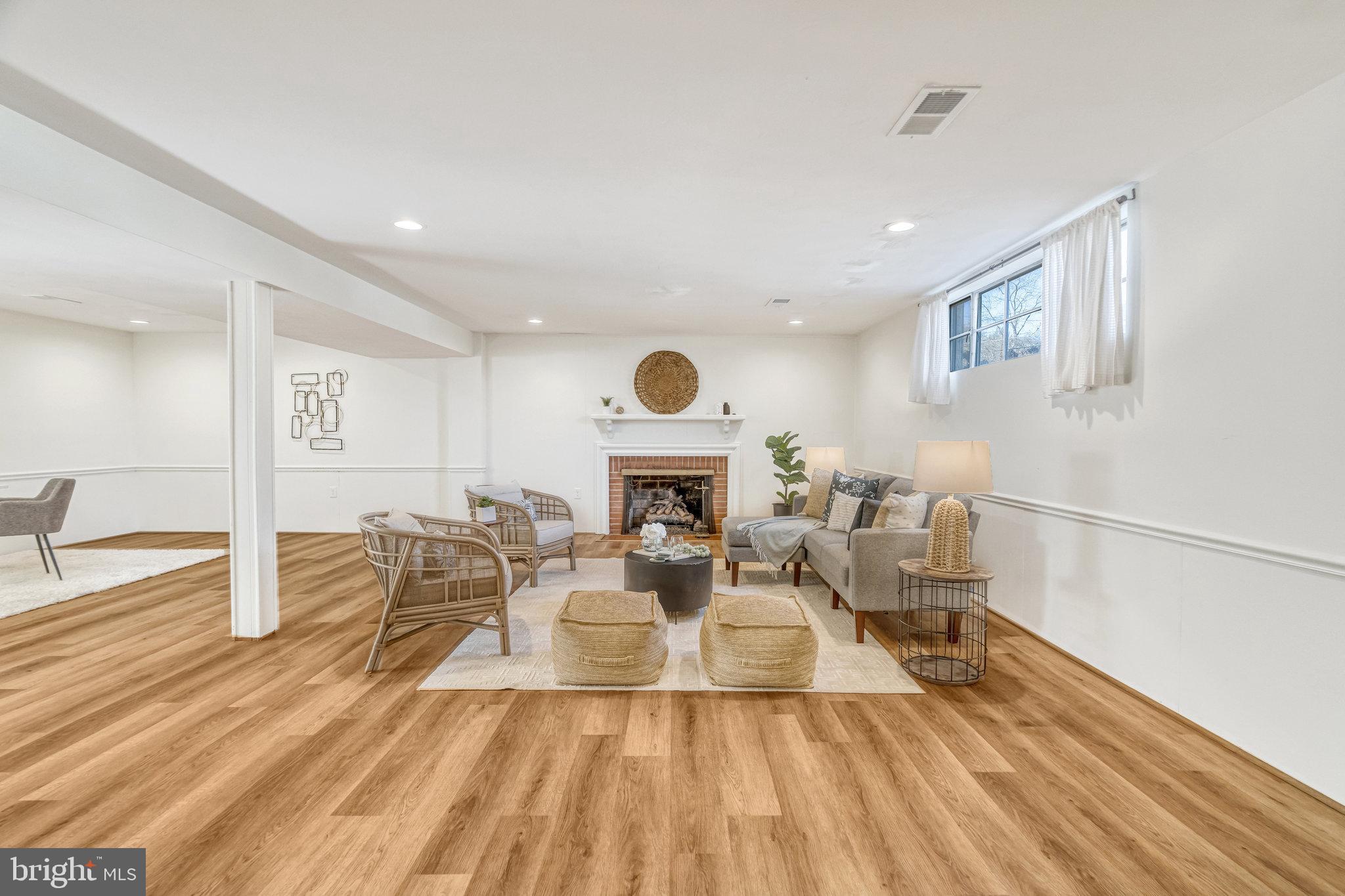 6219 Kellogg Dr