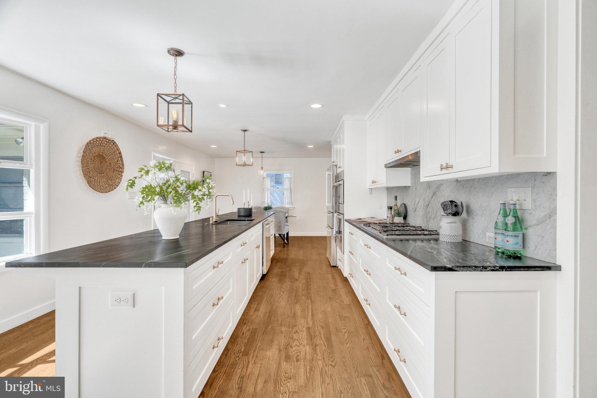 6219 Kellogg Dr