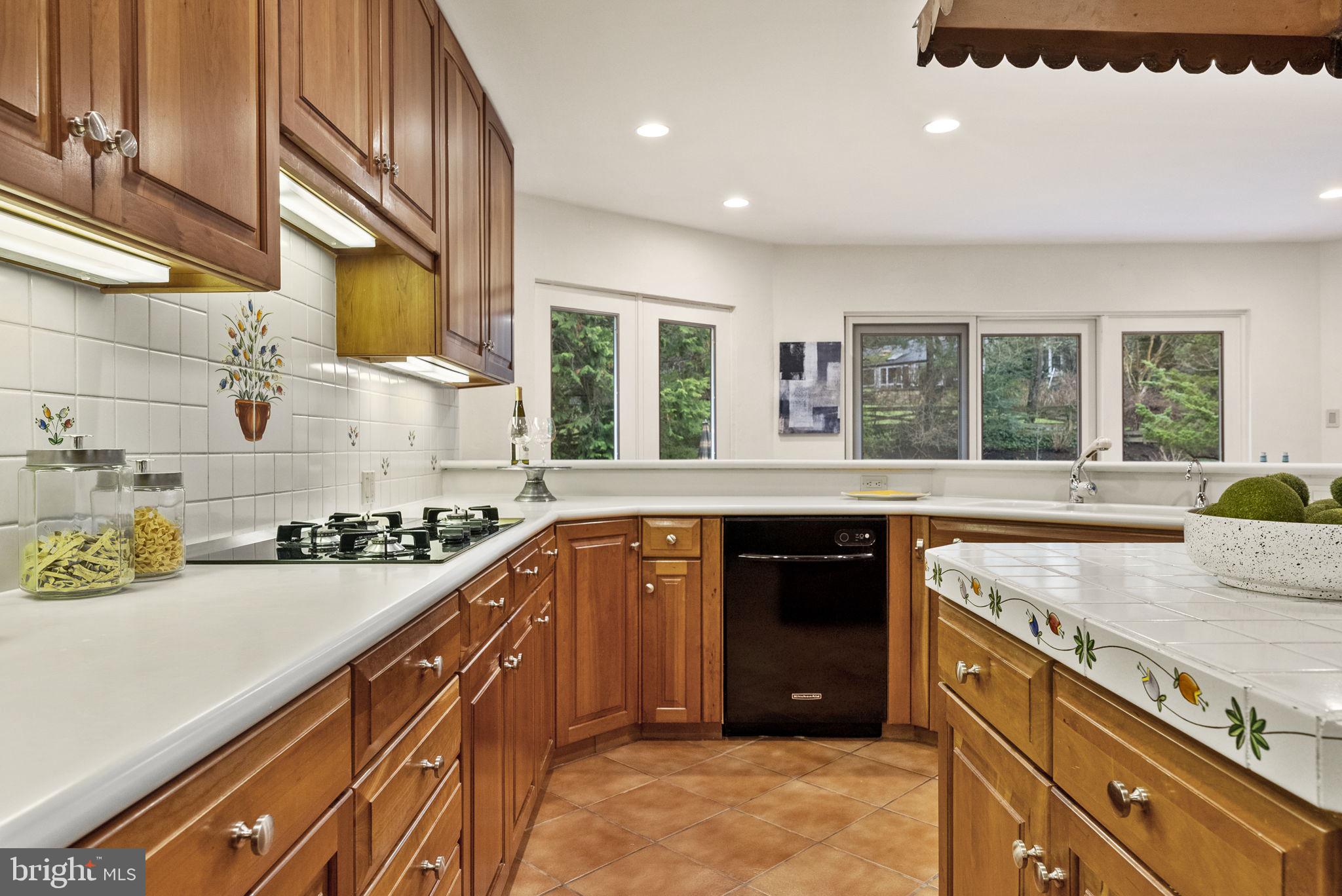 3443 Malbrook Dr