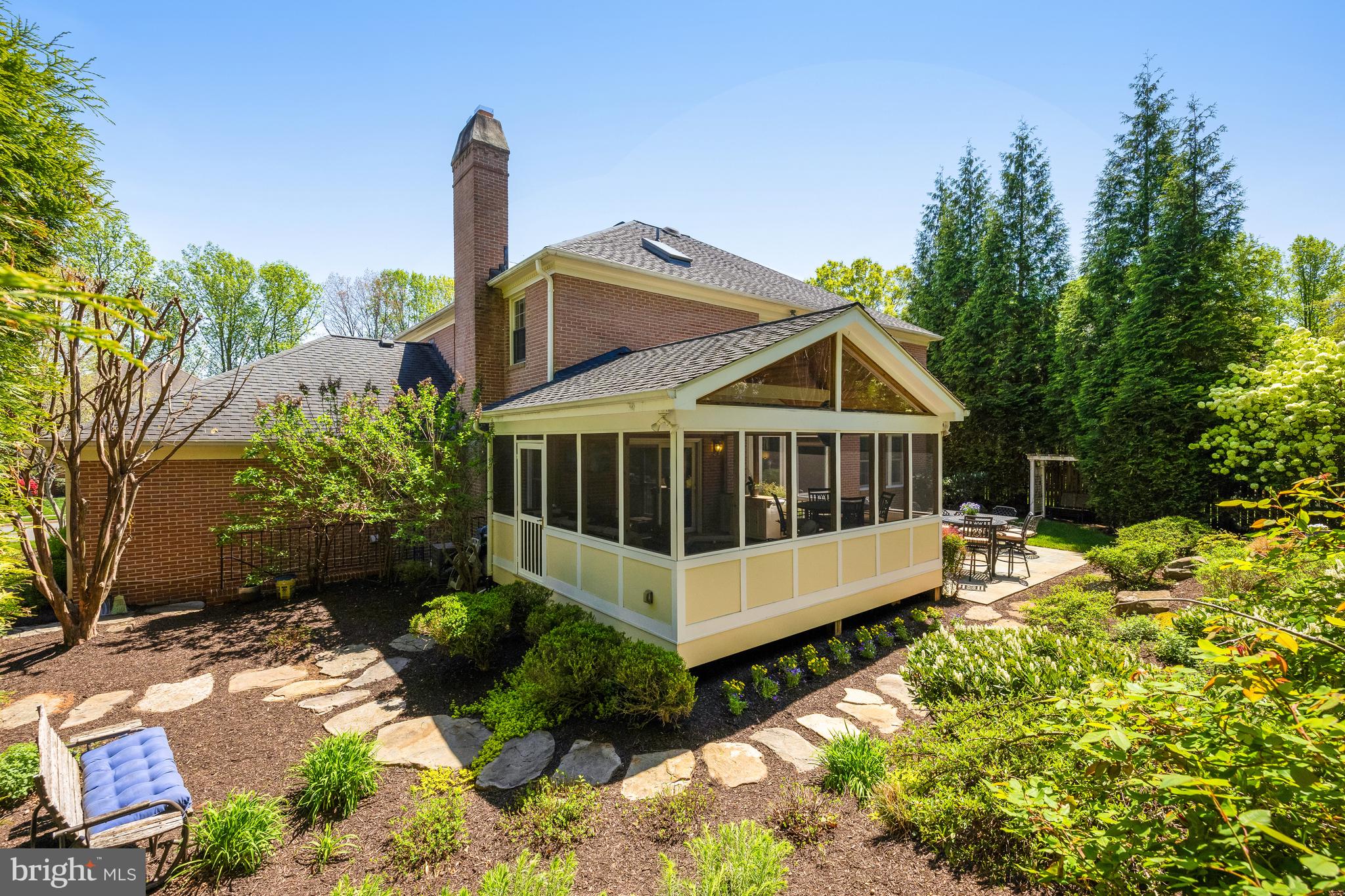 7628 Huntmaster Ln