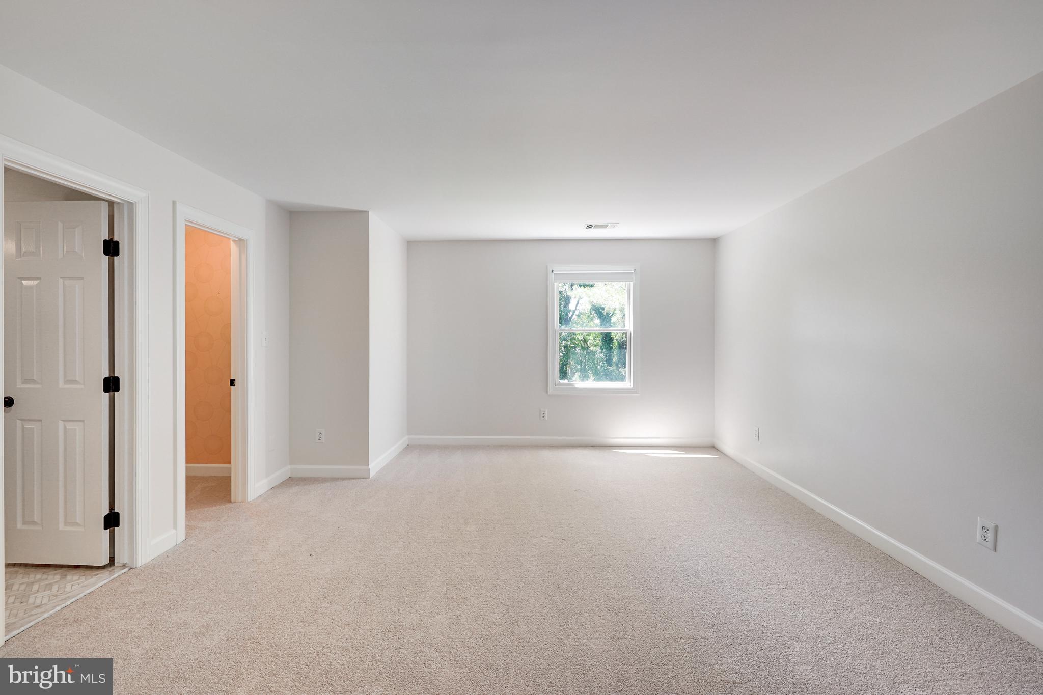 1802 Brookstone Ct