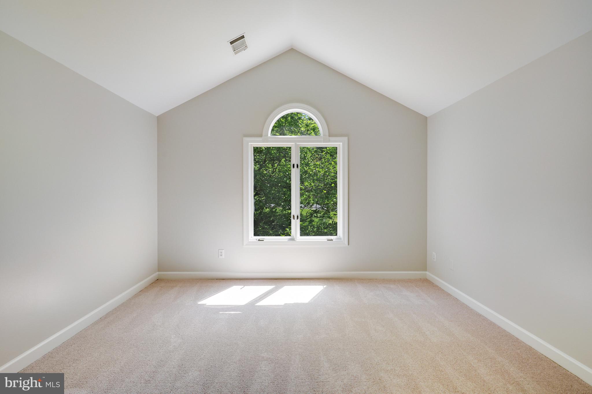 1802 Brookstone Ct
