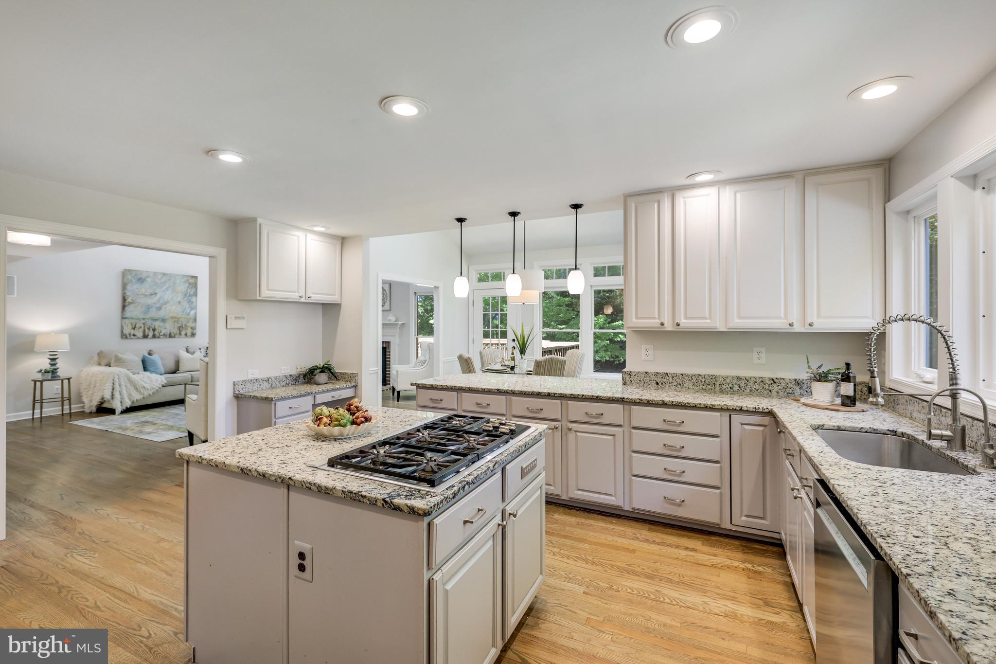 1802 Brookstone Ct