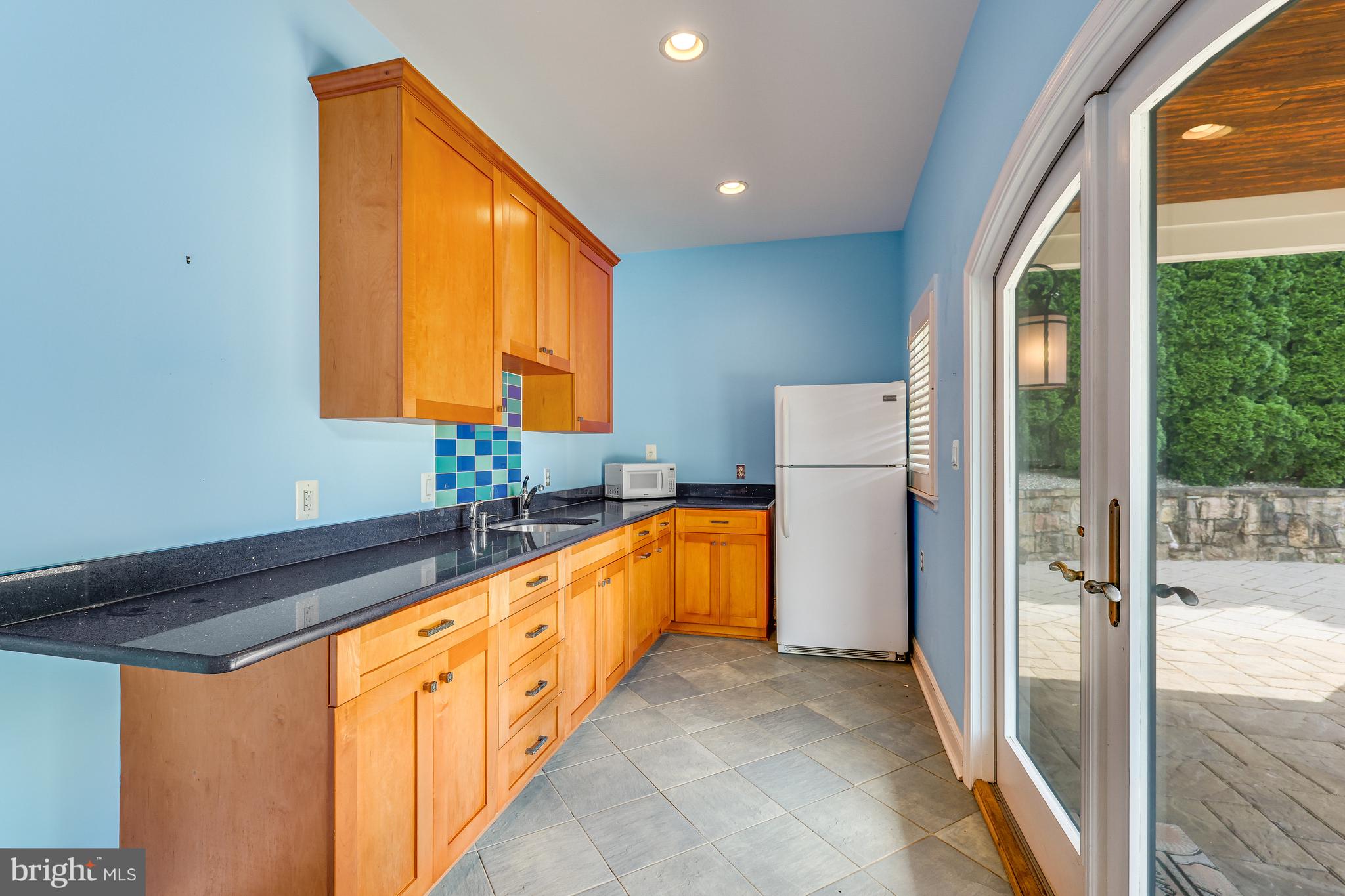 1016 Eaton Dr